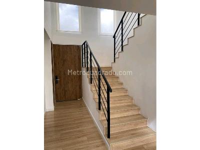 Casa de 3 alcobas en venta en Chia, Chía, 210 m² · foto 8 de 12