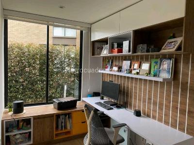 Casa de 3 alcobas en venta en Chia, Chía, 210 m² · foto 9 de 12