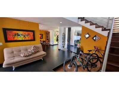 Casa de 4 alcobas en venta en Cajica, Cajicá, 300 m² · foto 2 de 16