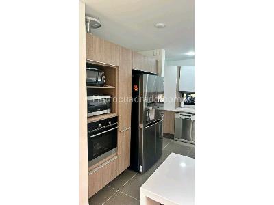 Casa de 4 alcobas en venta en Centro, Chía, 242 m² · foto 6 de 20