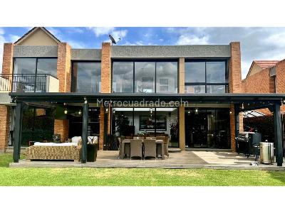 Casa de 4 alcobas en venta en Centro, Chía, 242 m² · foto 17 de 20