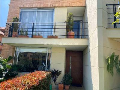 Casa de 3 alcobas en venta en Chia, Chía, 265 m² · foto 16 de 16
