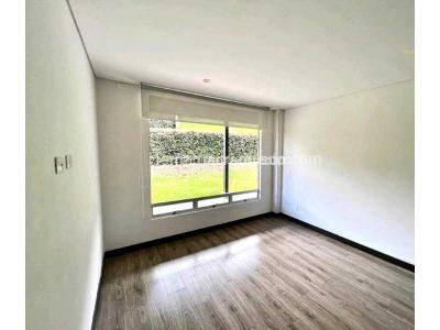 Casa de 3 alcobas en venta en Cajica, Cajicá, 200 m² · foto 5 de 14