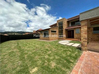 Casa en venta en Cajica, Cajicá · foto 2 de 20