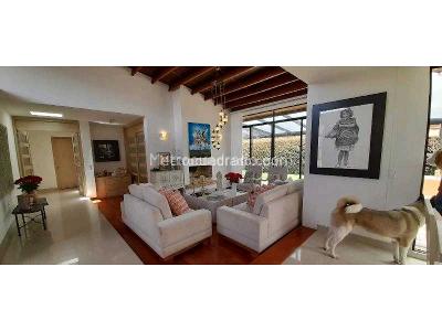 Casa de 3 alcobas en venta en Cajica, Cajicá, 200 m² · foto 4 de 14