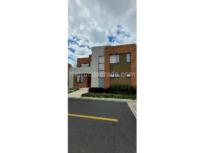 Casa de 3 alcobas en venta en Cajica, Cajicá, 146 m² · foto 6 de 20