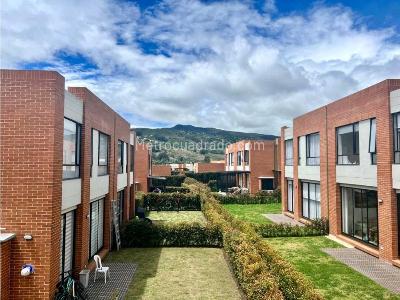 Casa en venta en Cajica, Cajicá · foto 8 de 19