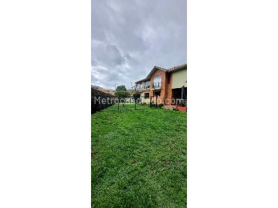 Casa de 3 alcobas en venta en Cajica, Cajicá, 300 m² · foto 2 de 20