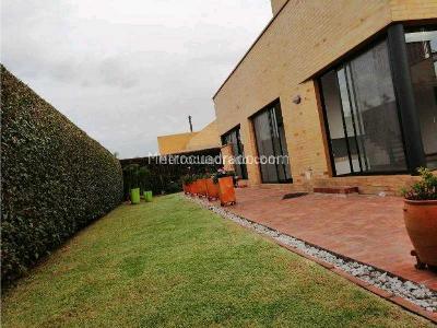 Casa en arriendo en Cajica, Cajicá · foto 2 de 20