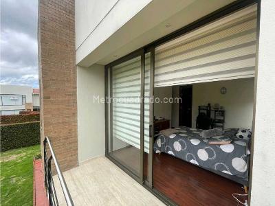 Casa de 3 alcobas en venta en Cajica, Cajicá, 273 m² · foto 3 de 20