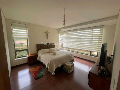 Casa de 3 alcobas en venta en Cajica, Cajicá, 273 m² · foto 10 de 20