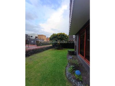 Casa de 4 alcobas en venta en Cajica, Cajicá, 275 m² · foto 3 de 20
