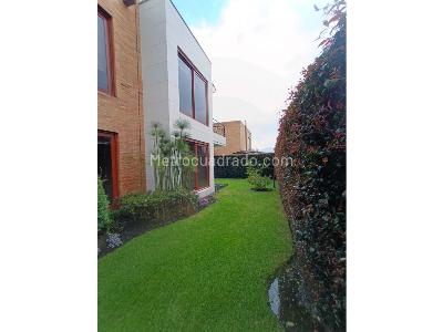 Casa de 4 alcobas en venta en Cajica, Cajicá, 275 m² · foto 17 de 20