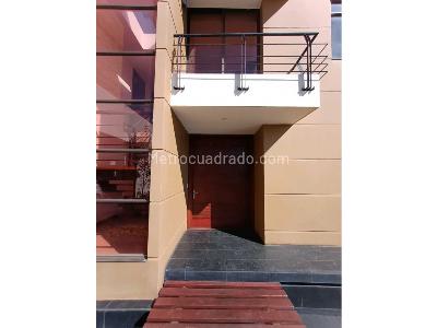 Casa en venta en Cajica, Cajicá · foto 2 de 20