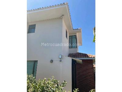 Casa de 5 alcobas en venta en Cajica, Cajicá, 350 m² · foto 2 de 20