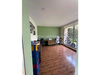 Casa de 3 alcobas en venta en Cajica, Cajicá, 190 m² · foto 2 de 20