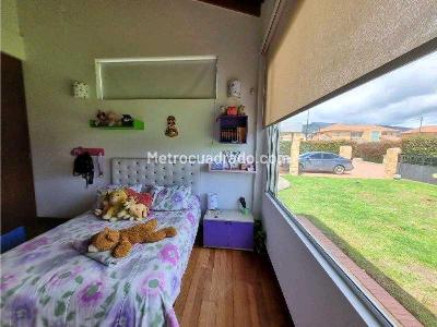 Casa en venta en Cajica, Cajicá · foto 3 de 14