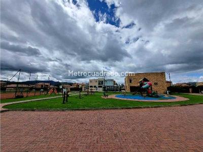 Casa en venta en Cajica, Cajicá · foto 12 de 14