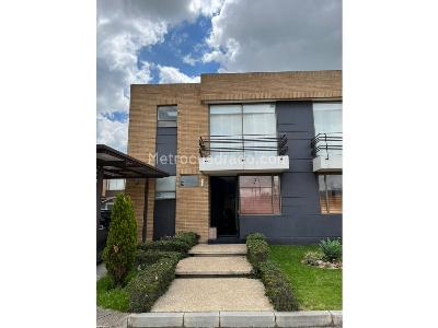 Casa de 3 alcobas en venta en Cajica, Cajicá, 210 m² · foto 14 de 14