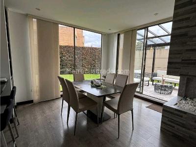 Casa de 3 alcobas en venta en Cajica, Cajicá, 154 m² · foto 10 de 14