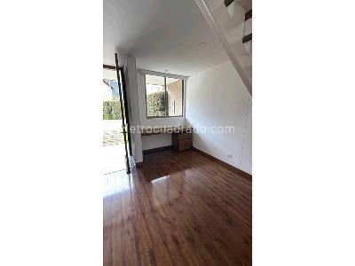Casa de 3 alcobas en venta en Cajica, Cajicá, 148 m² · foto 2 de 20