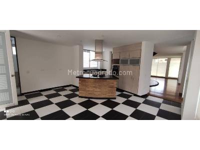Casa de 3 alcobas en venta en Chia, Chía, 330 m² · foto 3 de 14