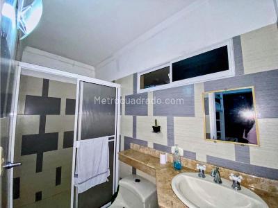 Casa de 3 alcobas en venta en Rodadero, Santa Marta, 250 m² · foto 11 de 12