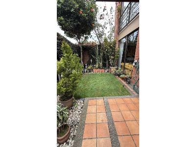 Casa de 4 alcobas en venta en Chia, Chía, 180 m² · foto 9 de 17