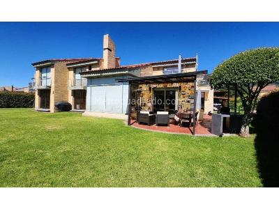 Casa de 5 alcobas en venta en Chia, Chía, 400 m² · foto 3 de 9