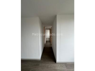 Apartamento en venta en Puente Aranda, Bogotá · foto 4 de 18