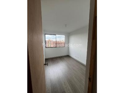 Apartamento en venta en Puente Aranda, Bogotá · foto 6 de 18