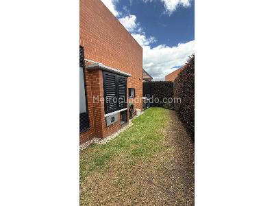 Casa de 3 alcobas en venta en Cajica, Cajicá, 110 m² · foto 3 de 17