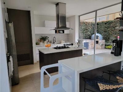 Casa de 3 alcobas en venta en Cajica, Cajicá, 206 m² · foto 8 de 20