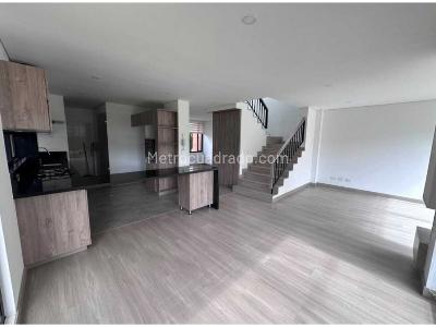 Casa de 3 alcobas en arriendo en Cajica, Cajicá, 150 m² · foto 3 de 15