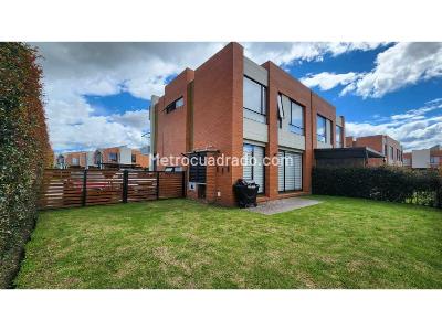 Casa de 3 alcobas en arriendo en Cajica, Cajicá, 250 m² · foto 7 de 13