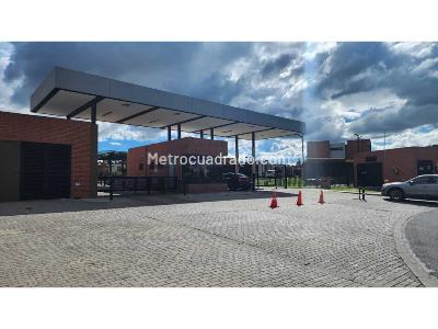 Casa de 3 alcobas en arriendo en Cajica, Cajicá, 250 m² · foto 10 de 13