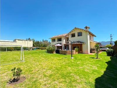 Casa de 4 alcobas en venta en Guaymaral, Bogotá · foto 11 de 20