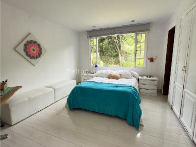 Casa de 4 alcobas en venta en San Jose De Bavaria, Bogotá, 624 m² · foto 14 de 20