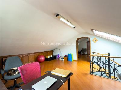 Casa de 4 alcobas en venta en San Jose De Bavaria, Bogotá, 624 m² · foto 18 de 20