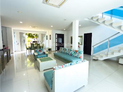 Casa de 5 alcobas en venta en Tierra Linda, Girardot, 972 m² · foto 3 de 20