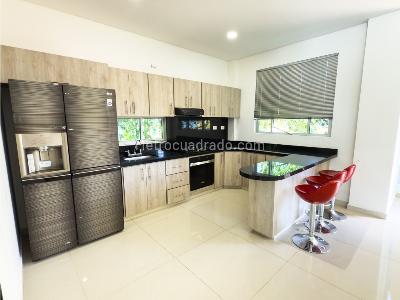 Casa de 5 alcobas en venta en Tierra Linda, Girardot, 972 m² · foto 6 de 20