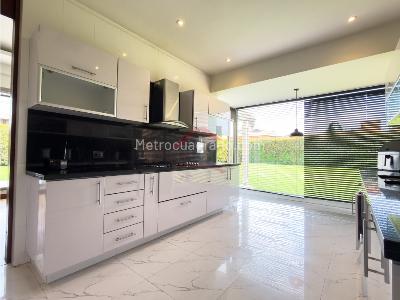 Casa en venta en San Simon, Bogotá · foto 8 de 20