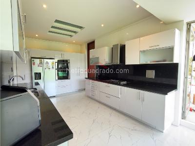 Casa en venta en San Simon, Bogotá · foto 9 de 20