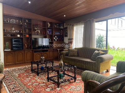 Casa de 4 alcobas en venta en Las Villas, Bogotá, 300 m² · foto 5 de 15