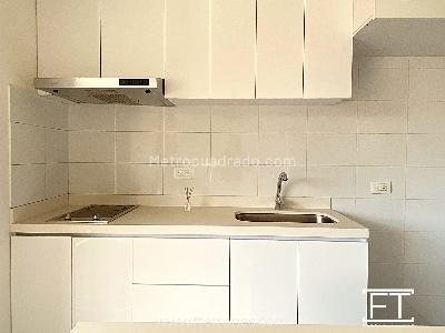 Apartaestudio en venta en Centro Las Nieves, Bogotá, 45 m² · foto 3 de 9