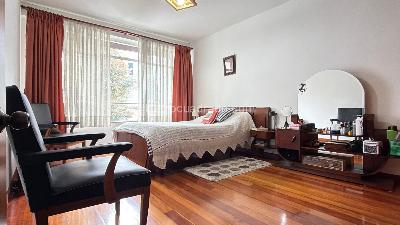 Casa de 4 alcobas en venta en La Soledad Teusaquillo, Bogotá, 272 m² · foto 9 de 14