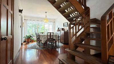 Casa de 4 alcobas en arriendo en La Soledad Teusaquillo, Bogotá, 272 m² · foto 3 de 14