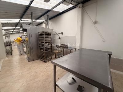 Casa de 4 alcobas en venta en Prado Veraniego Norte, Bogotá, 302 m² · foto 19 de 20