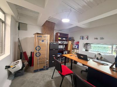 Casa de 4 alcobas en venta en Prado Veraniego Norte, Bogotá, 302 m² · foto 2 de 20