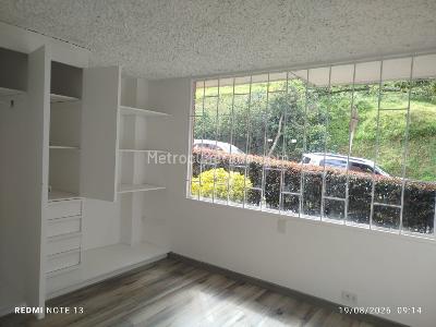 Apartamento de 2 alcobas en venta en Javeriana Edf Xue 101, Bogotá, 84 m² · foto 9 de 20